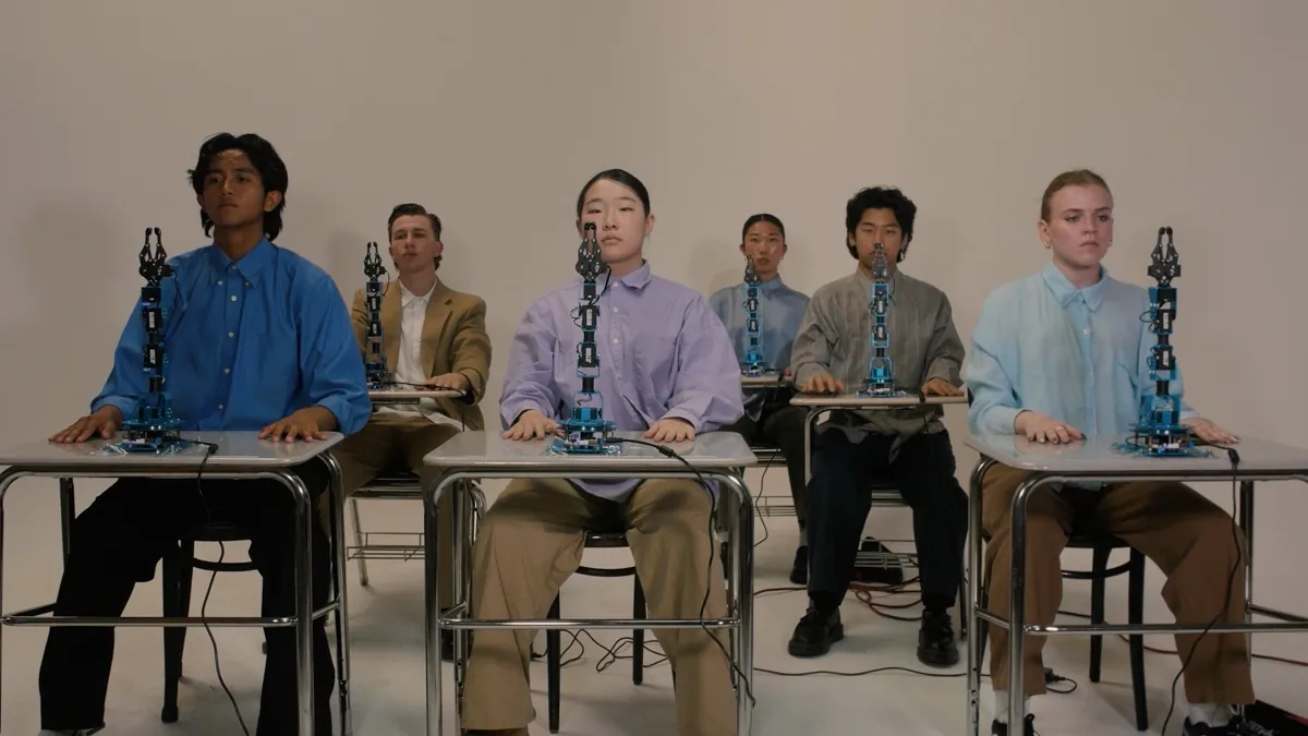Still from JA Robot Club